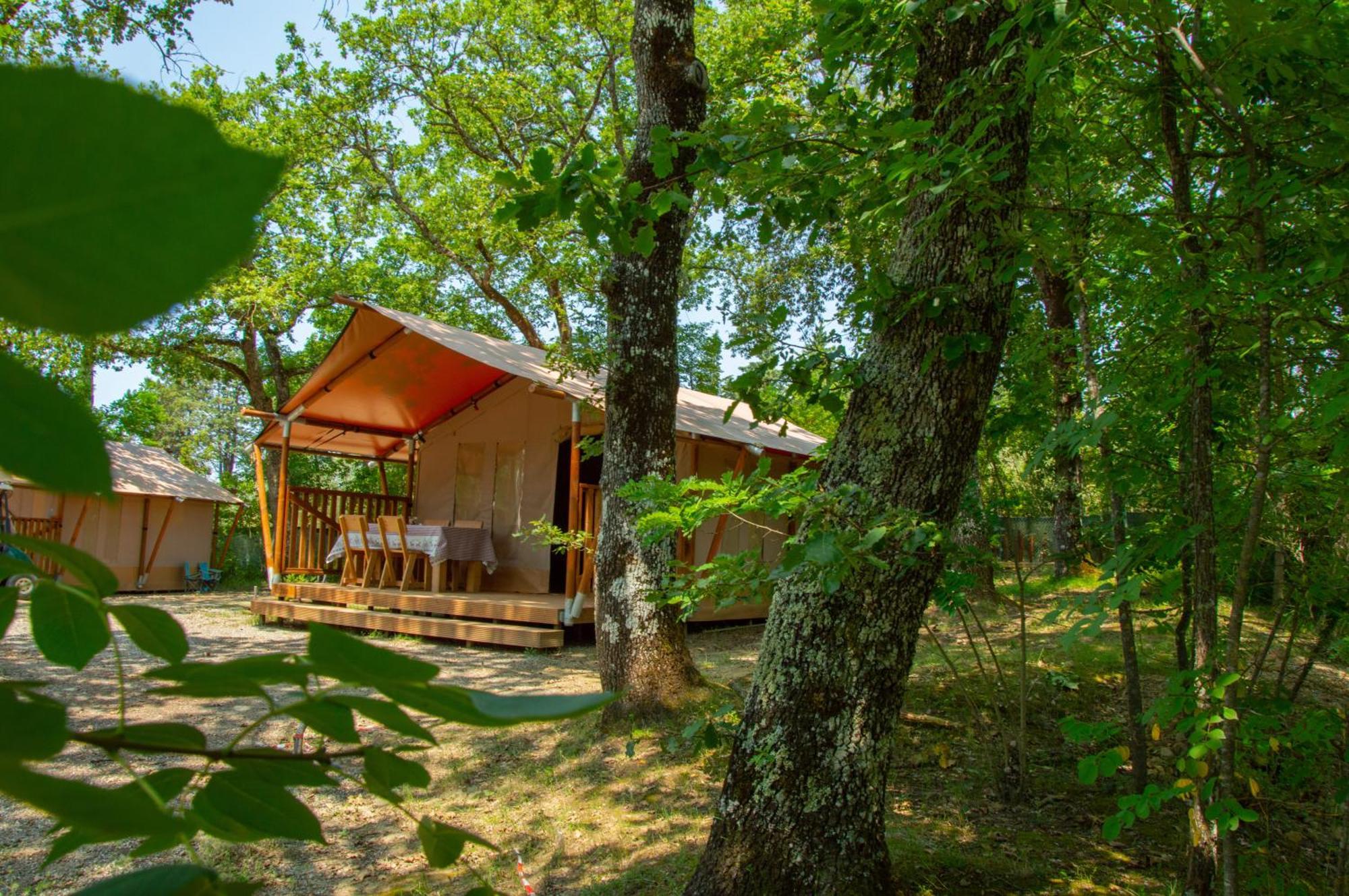 Luxor Chianti Glamping Village كاستيلّينا إنْ كْيانت المظهر الخارجي الصورة