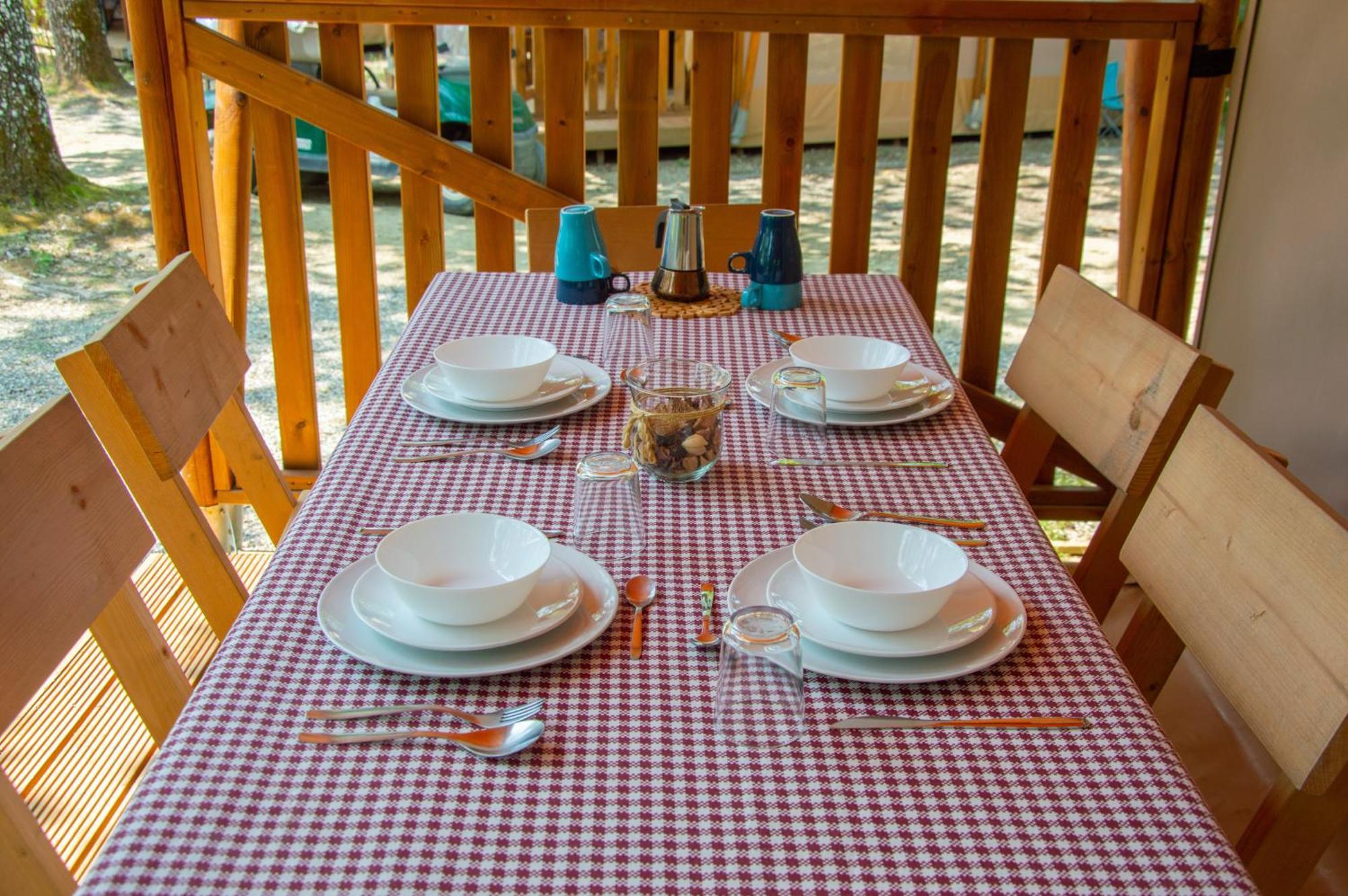 Luxor Chianti Glamping Village كاستيلّينا إنْ كْيانت المظهر الخارجي الصورة